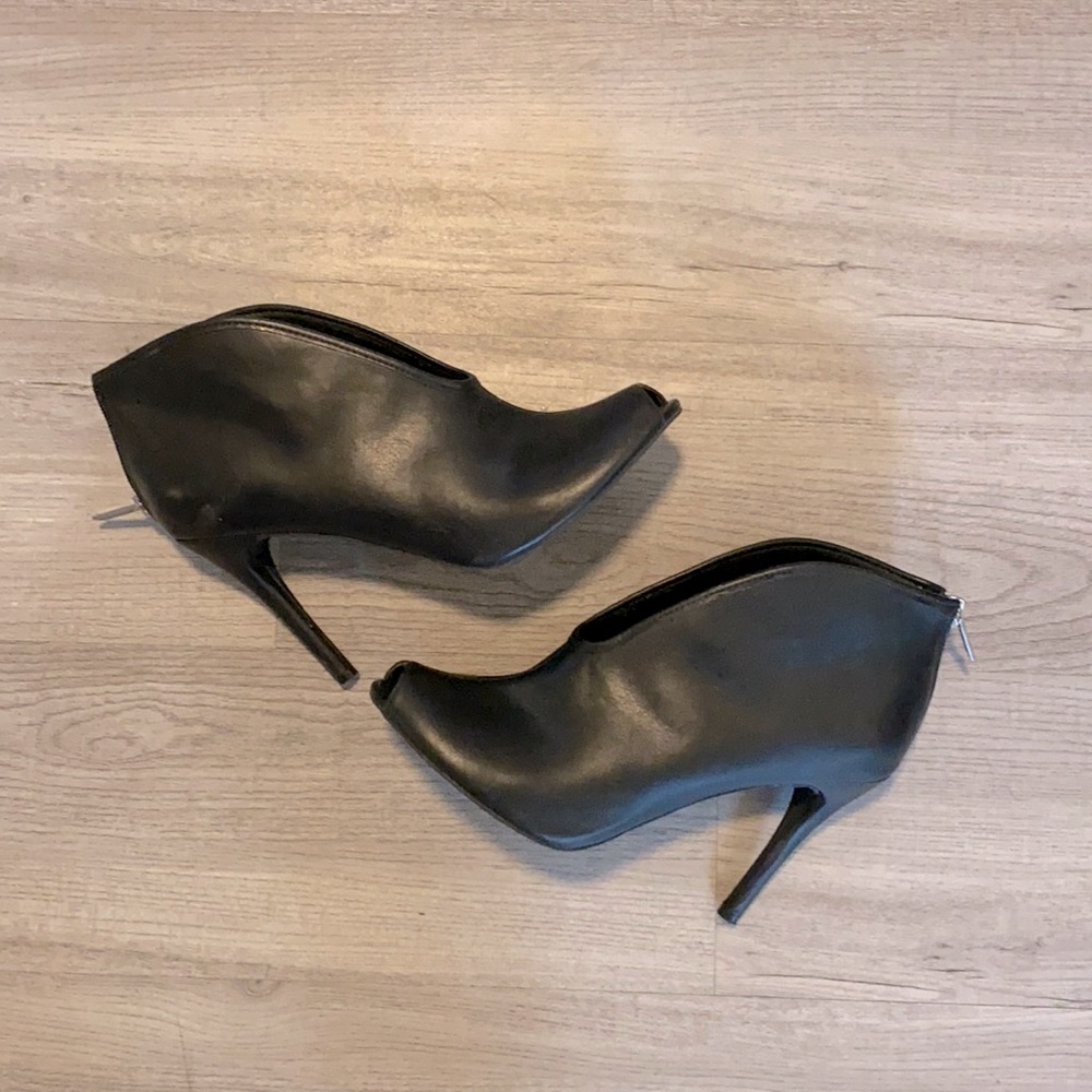 Black heels